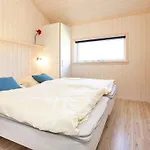 Vakantiehuis Stylish Baltic Retreat With Fireplace *