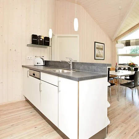 펜션 Stylish Baltic Retreat With Fireplace